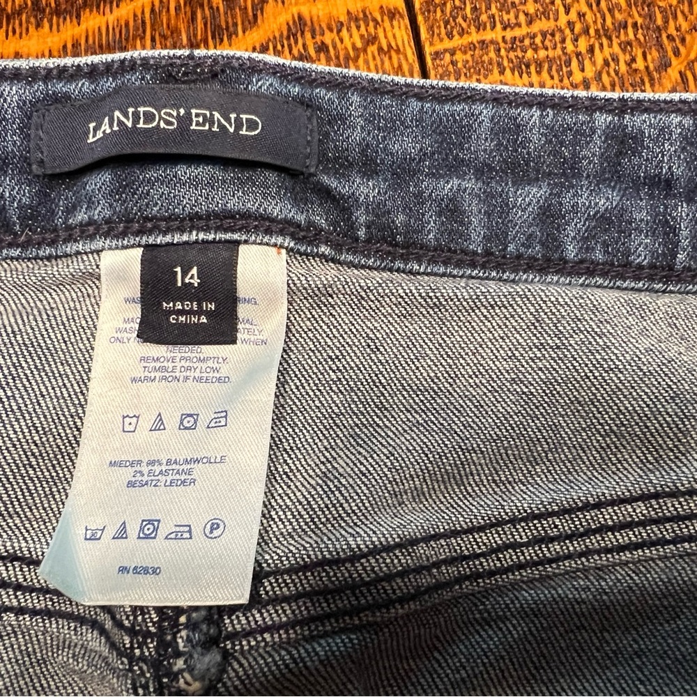 Lands End Women’s Skirt Denim Short Very Good Condition Size 14 - Picture 5 of 6